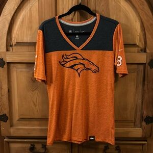 NFL Team Apparel/ Nike - Denver Broncos tshirt - Size Large